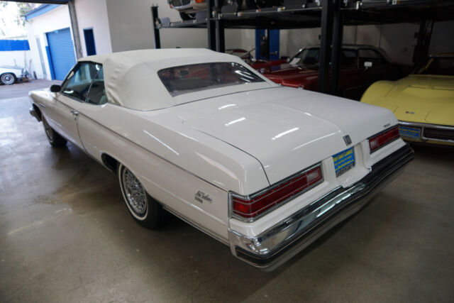 Buick LeSabre Custom Convertible 1975 image number 14