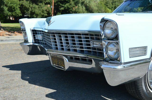 Cadillac DeVille 1967 image number 11