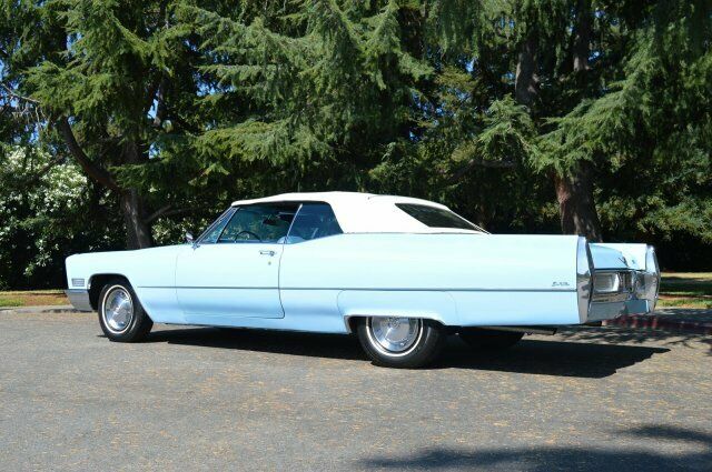 Cadillac DeVille 1967 image number 27