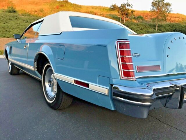 Lincoln Continental 1979 image number 30