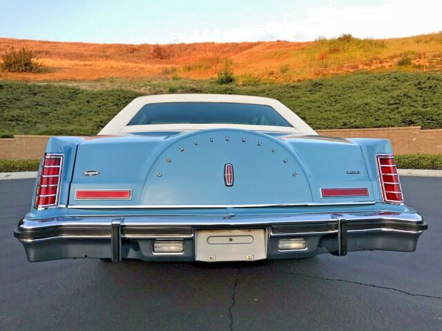 Lincoln Continental 1979 image number 33