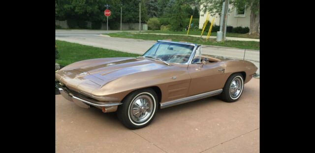 Chevrolet Corvette 1964 image number 24