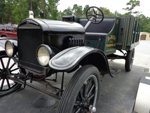 Ford Model T 1926 image number 1