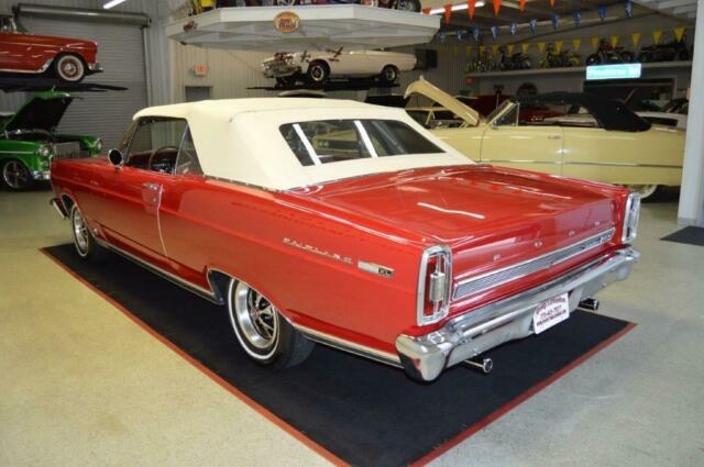 Ford Fairlane 1966 image number 27