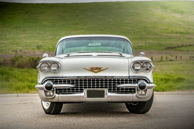 Cadillac Eldorado 1958 image number 17