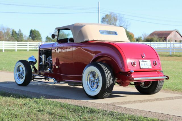 Ford Roadster 1932 image number 28