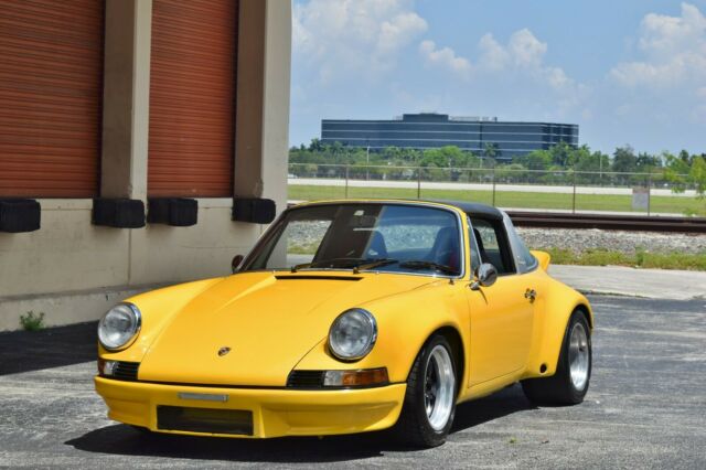 Porsche 911 1973 image number 1