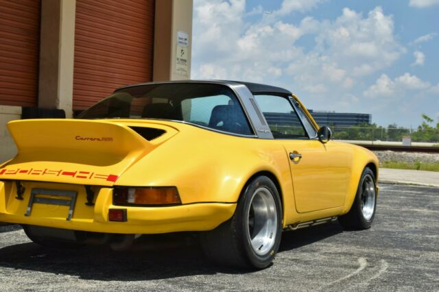 Porsche 911 1973 image number 10