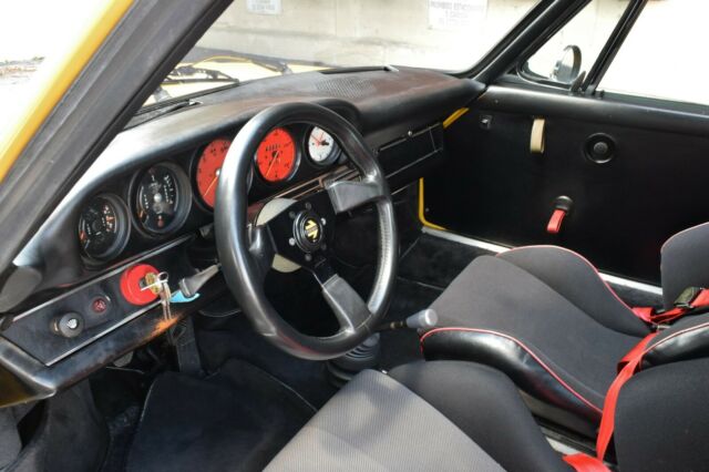 Porsche 911 1973 image number 17