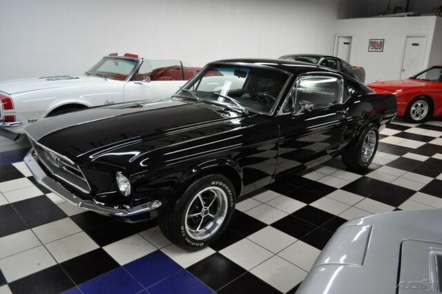 Ford Mustang 1967 image number 29