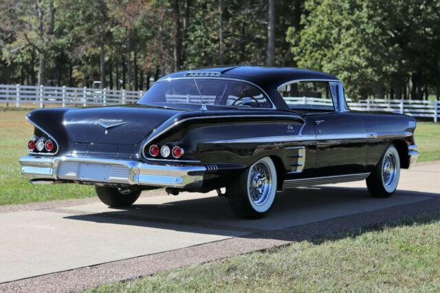 Chevrolet Impala 1958 image number 15