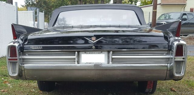 Cadillac DeVille 1963 image number 2