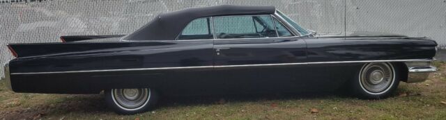 Cadillac DeVille 1963 image number 21