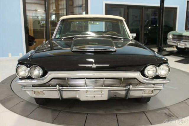 Ford Thunderbird 1965 image number 10