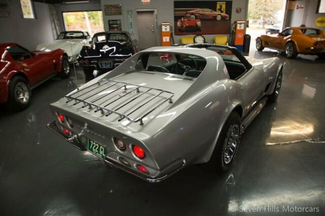 Chevrolet Corvette 1973 image number 24