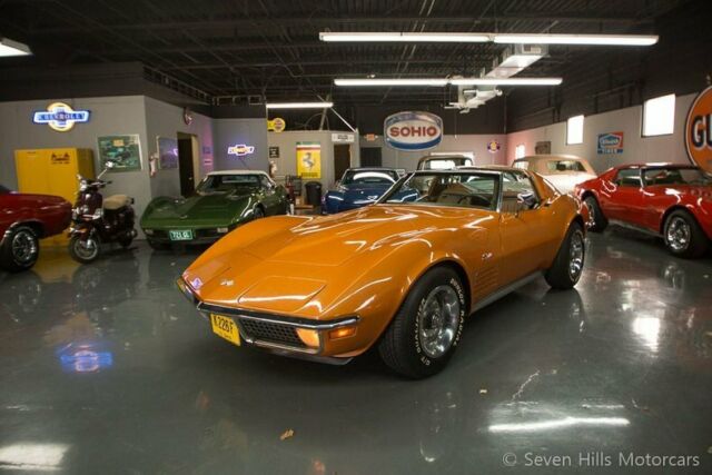 Chevrolet Corvette 1971 image number 1