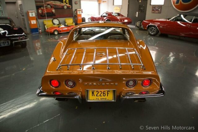 Chevrolet Corvette 1971 image number 25