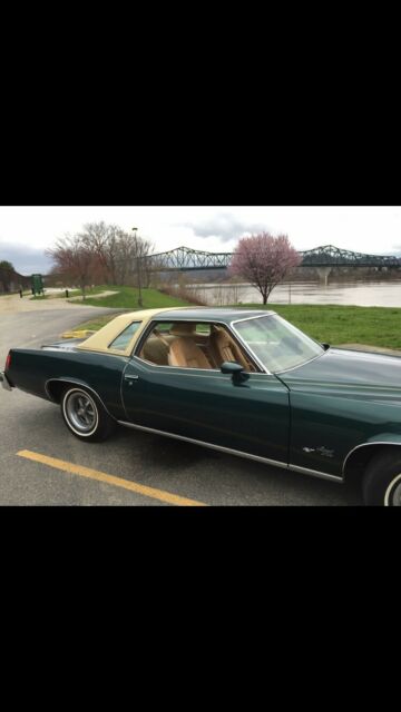 Pontiac Grand Prix 1977 image number 14