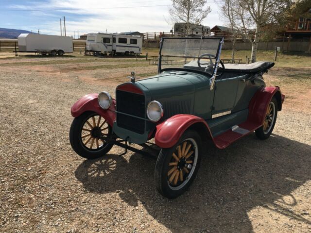 Ford Model T 1926 image number 2