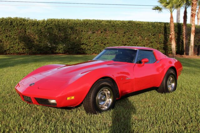 Chevrolet Corvette 1974 image number 0