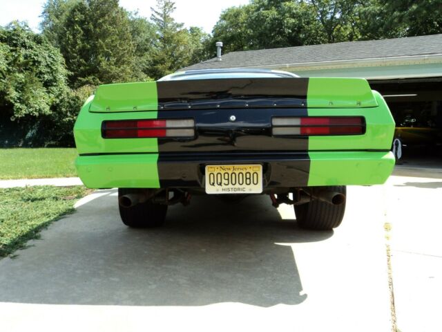 Plymouth Duster 1972 image number 2