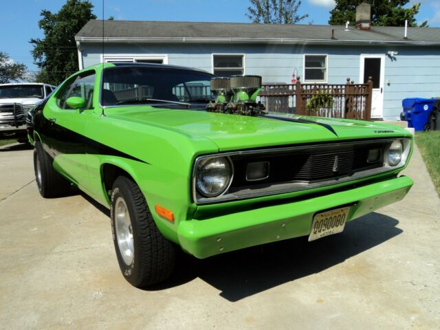 Plymouth Duster 1972 image number 20