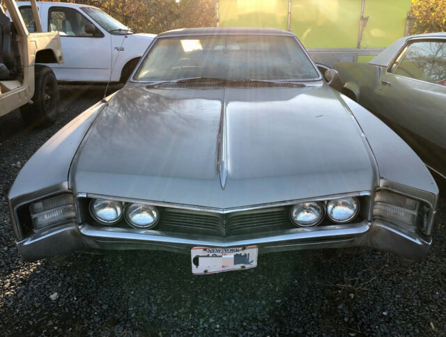 Buick Riviera 1966 image number 1