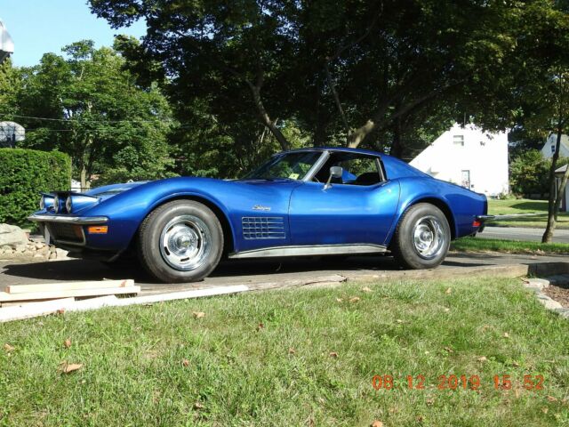 Chevrolet Corvette 1972 image number 0