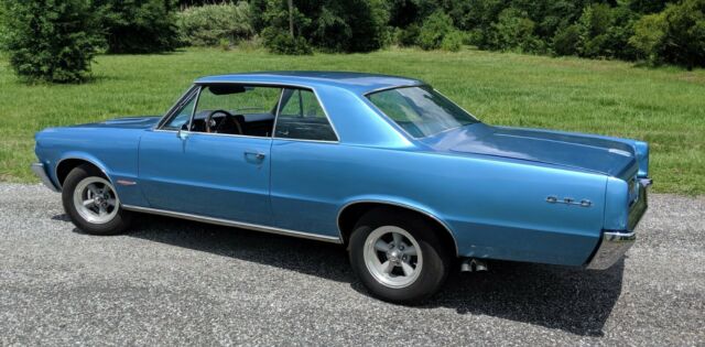 Pontiac GTO 1964 image number 2