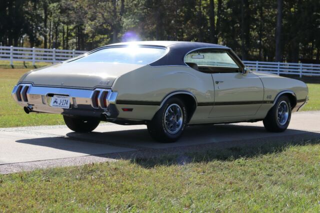 Oldsmobile 442 1970 image number 28