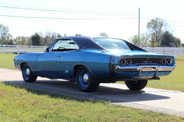 Dodge Charger 1968 image number 1