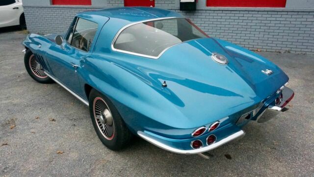 Chevrolet Corvette 1966 image number 16