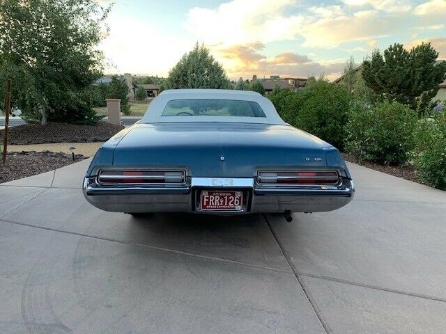 Buick LeSabre 1972 image number 28