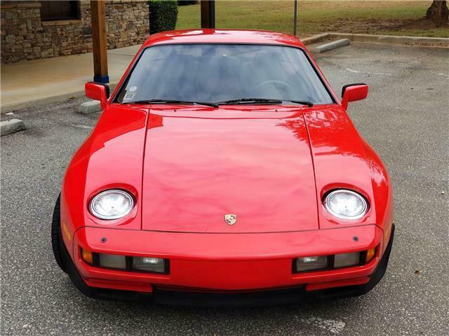 Porsche 928 1979 image number 11