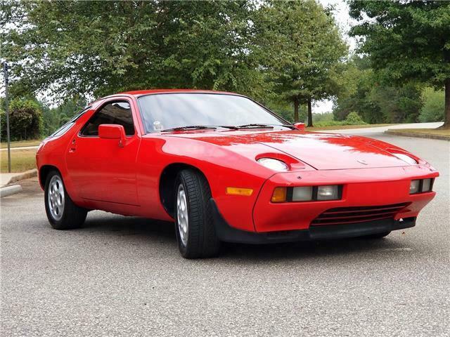 Porsche 928 1979 image number 9