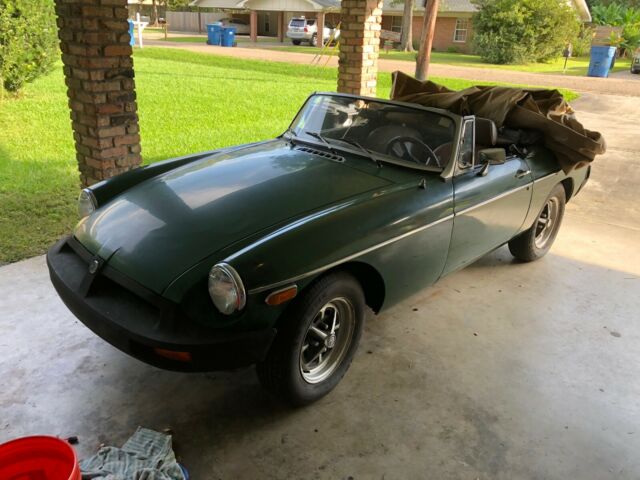 MG MGB 1977 image number 2