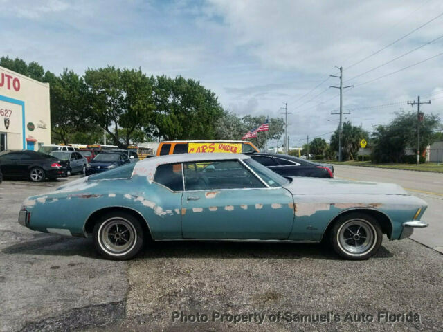 Buick Riviera 1972 image number 1