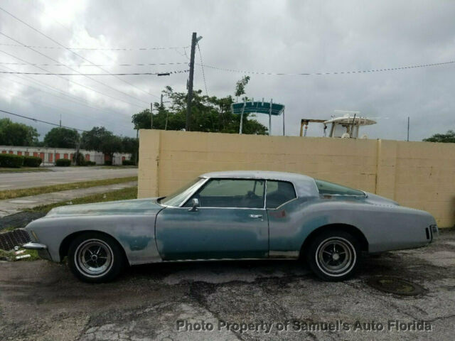 Buick Riviera 1972 image number 12