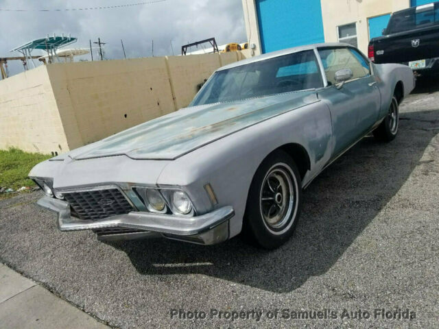 Buick Riviera 1972 image number 17