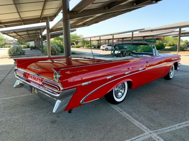 Pontiac Bonneville 1959 image number 11