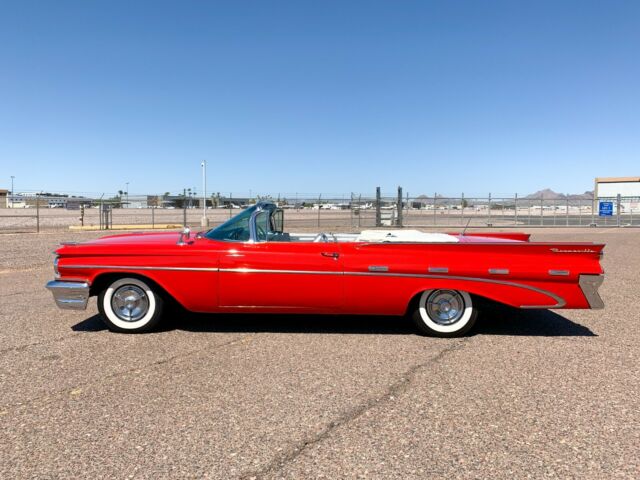 Pontiac Bonneville 1959 image number 2