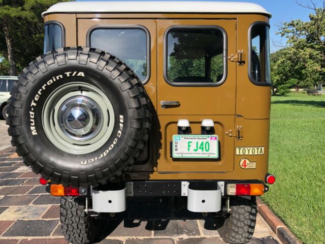 Toyota Land Cruiser 1975 image number 21