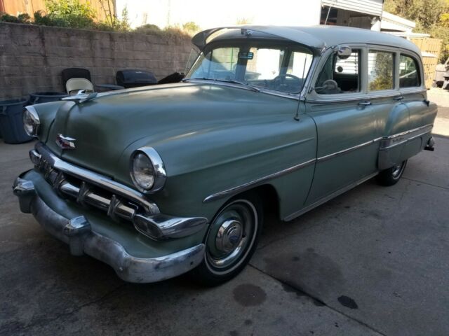 Chevrolet Bel Air/150/210 1954 image number 2