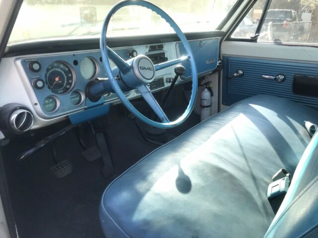 Chevrolet C-10 1968 image number 29