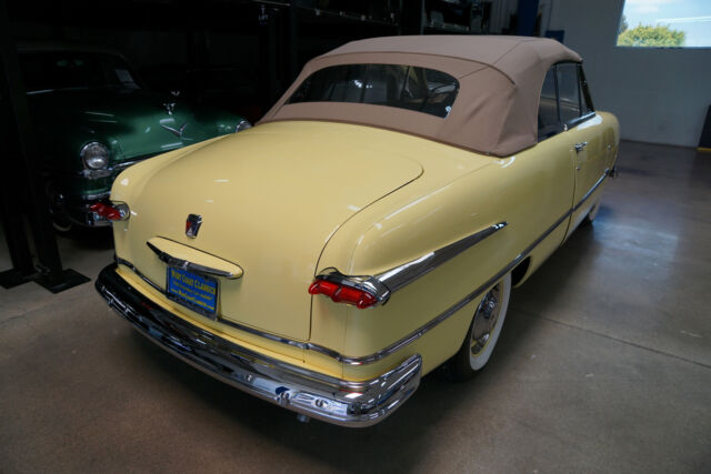 Ford Custom DeLuxe 239 V8 Convertible with 3 spd O/D 1951 image number 17