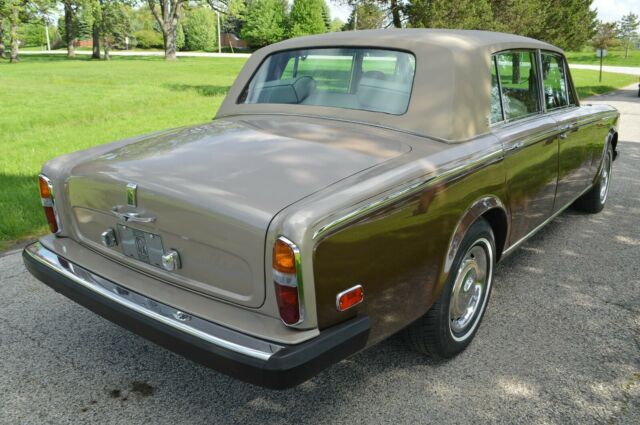 Rolls-Royce Silver Shadow 1976 image number 9