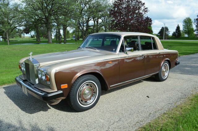 Rolls-Royce Silver Shadow 1977 image number 4