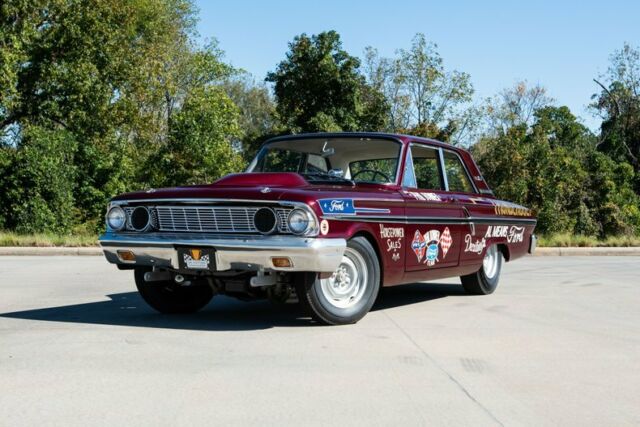 Ford Fairlane 1964 image number 2