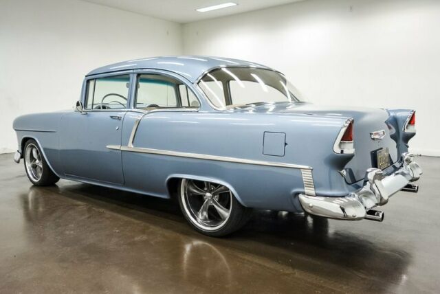 Chevrolet Bel Air 210 Post 1955 image number 28