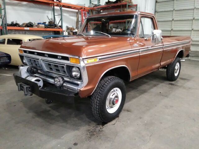 Ford F-250 1977 image number 0